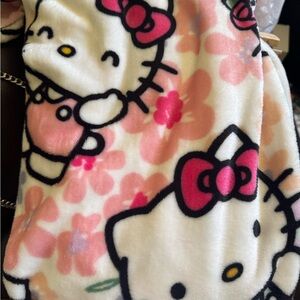Hello Kitty Floral Blanket